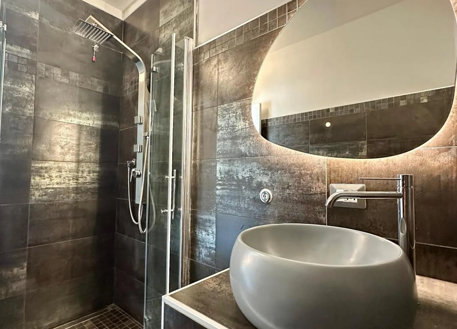 Lecco Rivers Retreat - Five Design Suites Дом отдыха
